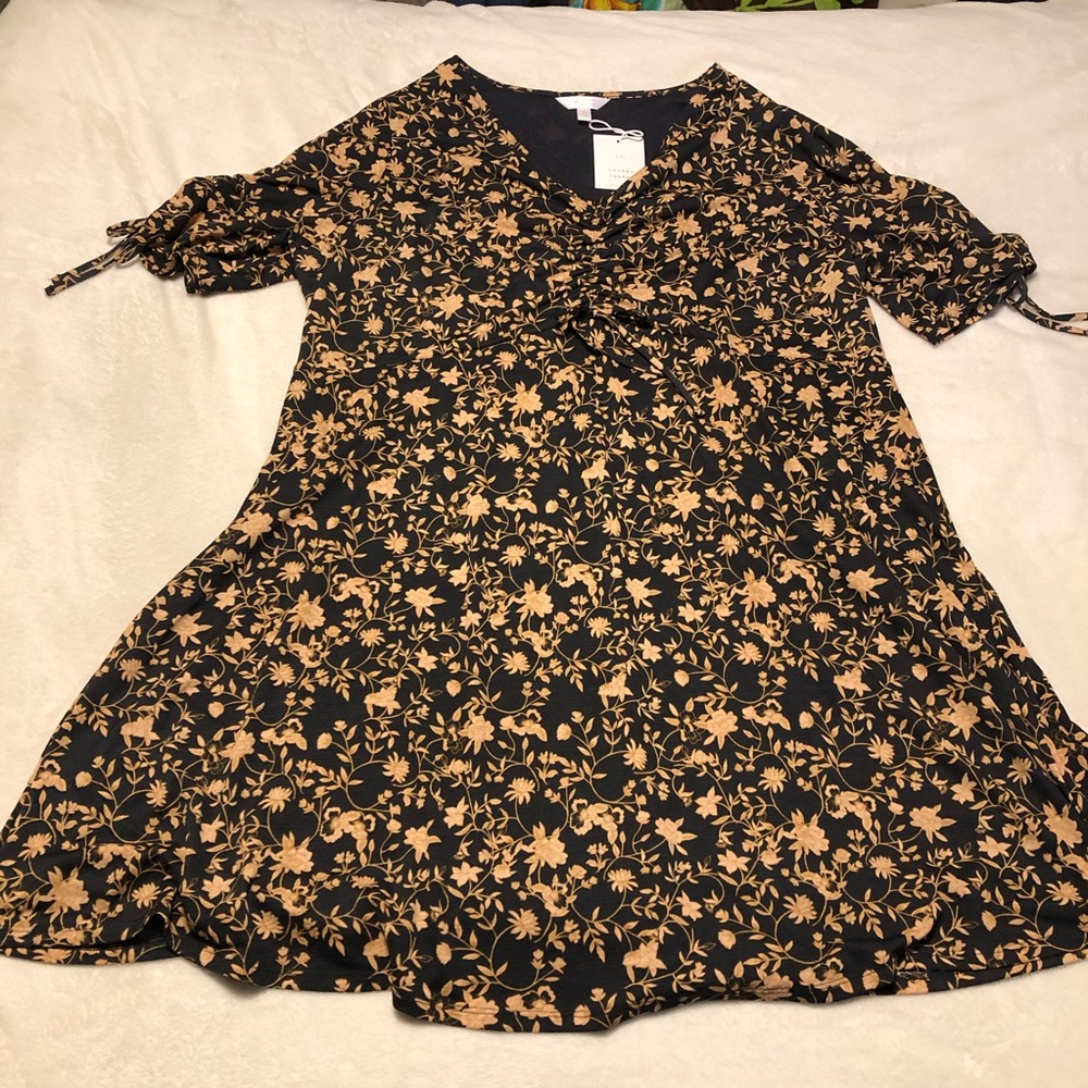 NWT LC lauren conrad dress with ruching details